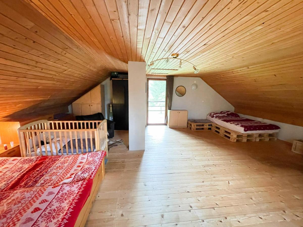 Cabin In Nature Nova Vas  エクステリア 写真